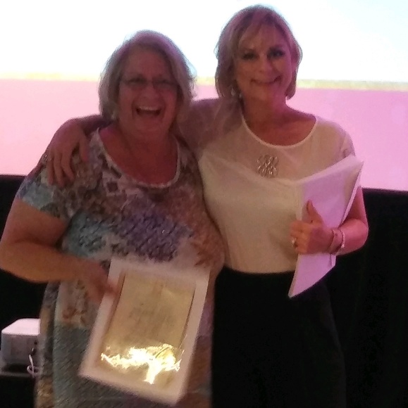 Meet your Posher, Sheilah - Picture 1 of 1